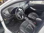Hyundai Accent-8