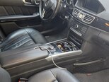 Mercedes E 220-11