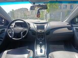 Hyundai Elantra-16