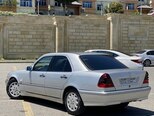 Mercedes C 180-4