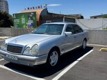 Mercedes E 240-3