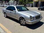 Mercedes E 240-5