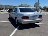 Mercedes E 240-8