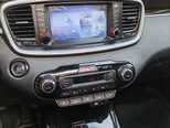 Kia Sorento-13