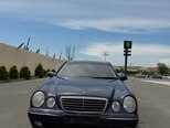 Mercedes E 270-1
