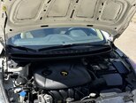 Hyundai Elantra-14
