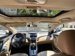 Hyundai Elantra-8