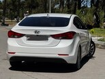 Hyundai Elantra-5