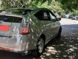 Toyota Prius-11