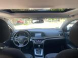 Hyundai Elantra-12