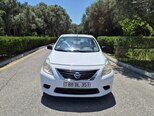 Nissan Sunny-1