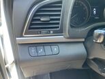 Hyundai Elantra-11