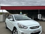 Hyundai Accent-2