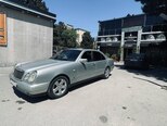 Mercedes E 240-8