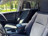 Toyota RAV4-9