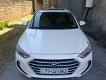 Hyundai Elantra-2