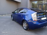 Toyota Prius-4