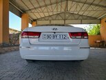Hyundai Sonata-10