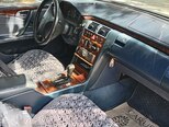 Mercedes E 200-4