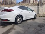 Hyundai Elantra-7