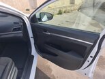 Hyundai Elantra-8