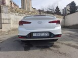 Hyundai Elantra-6