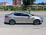Kia K5-12