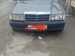 Mercedes 190-4