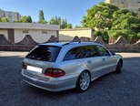 Mercedes E 220-4