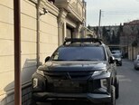 Mitsubishi L200-1