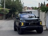Mitsubishi L200-4