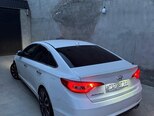 Hyundai Sonata-13