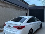 Hyundai Sonata-11
