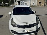 Kia Rio-1