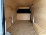 Ford Transit-11