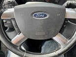 Ford Transit-13
