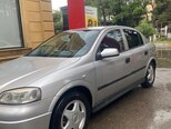 Opel Astra-2