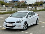 Hyundai Elantra-2