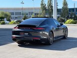 Porsche Panamera 4S-3