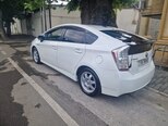 Toyota Prius-9