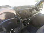 Ford Transit-7