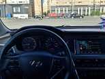 Hyundai Sonata-12