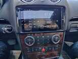 Mercedes GL 550 4MATIC-8