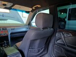 Mercedes E 220-11
