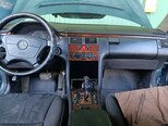 Mercedes E 220-9