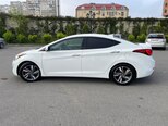 Hyundai Elantra-7