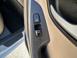 Hyundai Elantra-15