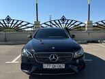 Mercedes E 300-1