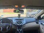 Hyundai Elantra-6