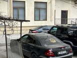 Mercedes E 270-7
